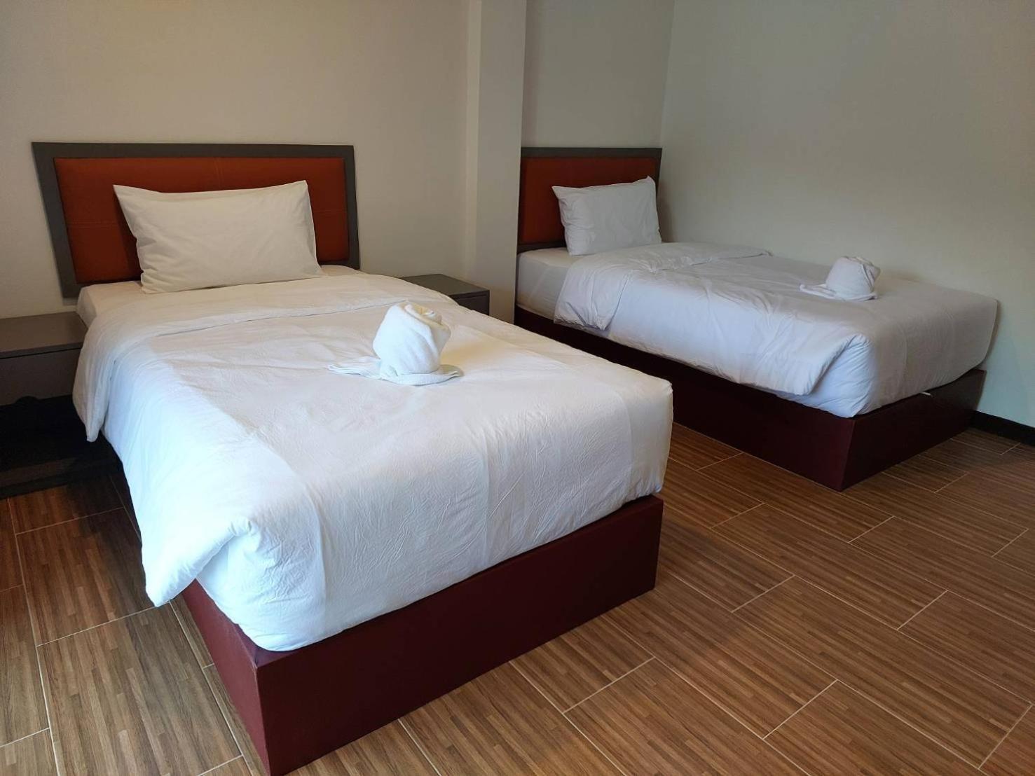 Sisina Resort Prachuap Khiri Khan Bagian luar foto